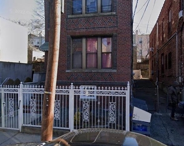 3306 Seymour Avenue - Photo Thumbnail 0