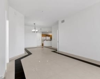 63 E Agate Avenue - Photo Thumbnail 25