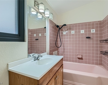 1401 Bryn Mawr Avenue - Photo Thumbnail 9