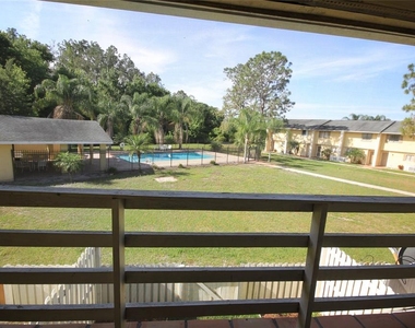 22710 Watersedge Boulevard - Photo Thumbnail 13