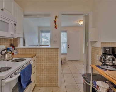 252 Mateo Way Ne - Photo Thumbnail 29