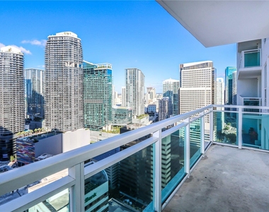 951 Brickell Ave - Photo Thumbnail 1