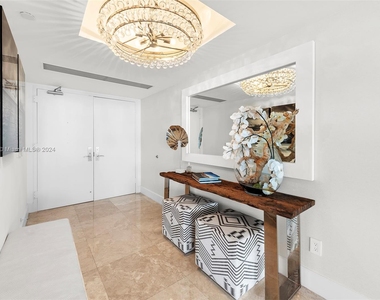 4779 Collins Ave - Photo Thumbnail 25