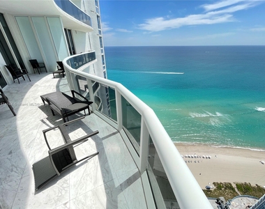 16001 Collins Ave - Photo Thumbnail 21