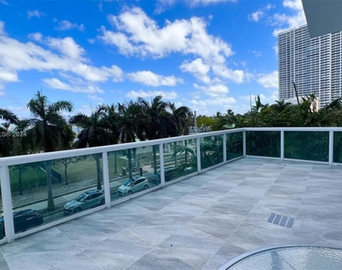 1800 N Bayshore Dr - Photo Thumbnail 41