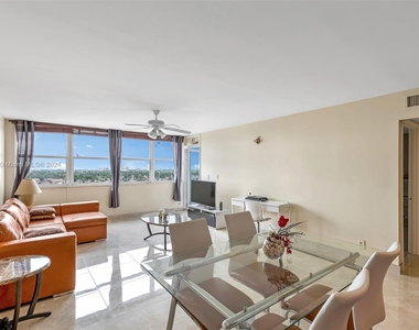 1410 S Ocean Dr - Photo Thumbnail 14