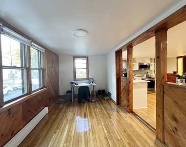 124 Marion Street - Photo Thumbnail 2