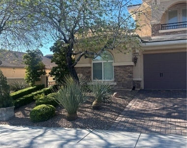 10131 Amana Oaks Avenue - Photo Thumbnail 0