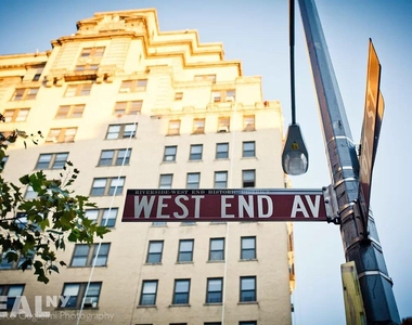 West End Avenue - Photo Thumbnail 1