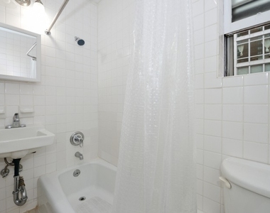 331 East 33rd Street - Photo Thumbnail 12