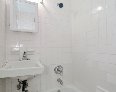 331 East 33rd Street - Photo Thumbnail 13