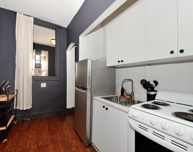 338 East 61st Street - Photo Thumbnail 8