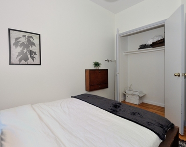 356 West 37th Street - Photo Thumbnail 1