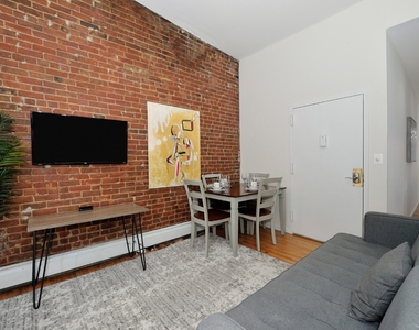 356 West 37th Street - Photo Thumbnail 1