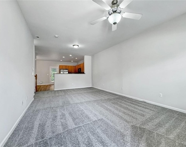 2146 Spikerush Way - Photo Thumbnail 3