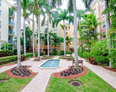 780 S Sapodilla Avenue - Photo Thumbnail 26