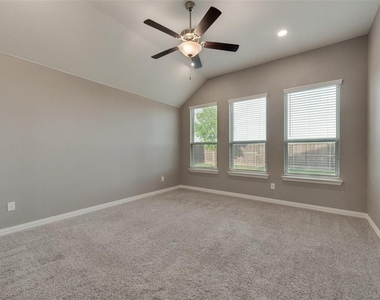 4232 Cibolo Creek Trail - Photo Thumbnail 17