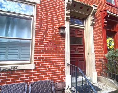 1520 Penn Street - Photo Thumbnail 0