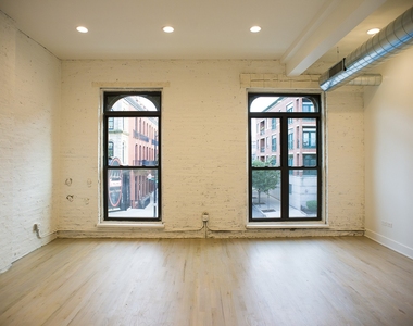 1104 W Madison Street - Photo Thumbnail 1