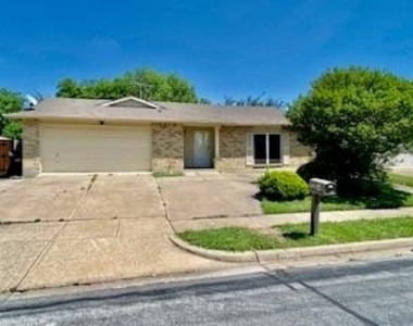 7304 Buttonwood Drive - Photo Thumbnail 1