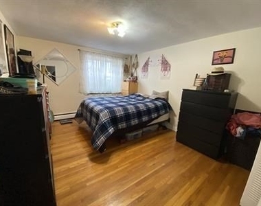 217 Kent - Photo Thumbnail 3