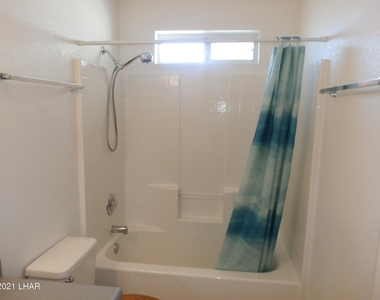 3755 Clearwater Dr - Photo Thumbnail 10