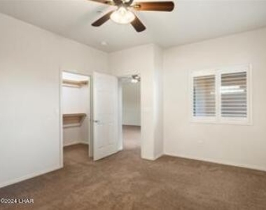 424 Noland Ct - Photo Thumbnail 12