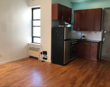 1711 Hancock Street - Photo Thumbnail 1