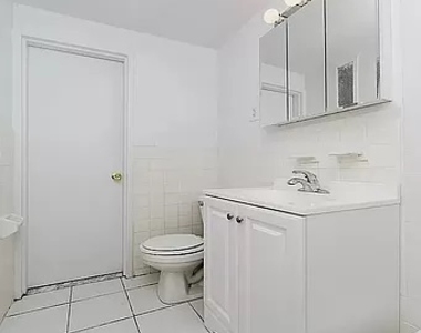 342 East 55th Street - Photo Thumbnail 4