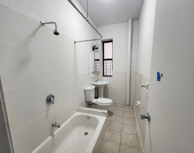 550 West 157th Street - Photo Thumbnail 6