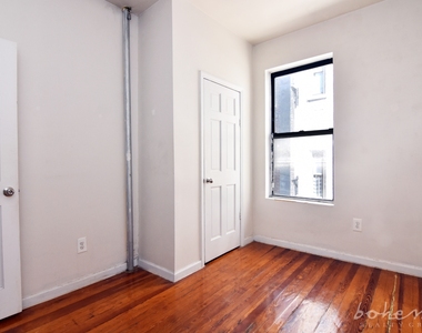 559 West 156th Street - Photo Thumbnail 4