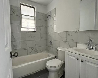 511 Main Street - Photo Thumbnail 5