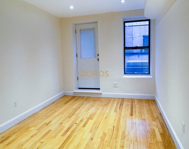 343 East 10th Street - Photo Thumbnail 7