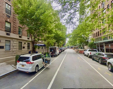 25 East 10th Street - Photo Thumbnail 8