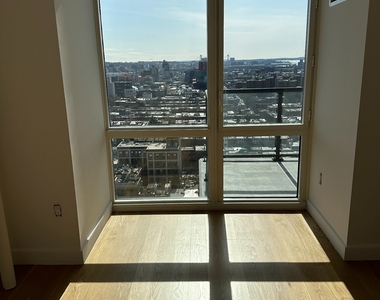 30 Bond St | Downtown Brooklyn - Photo Thumbnail 2