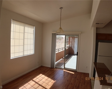 7713 Himalayas Avenue - Photo Thumbnail 7