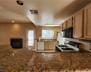 2925 Wigwam Parkway - Photo Thumbnail 11