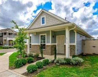 4713 Giordano Dr - Photo Thumbnail 0