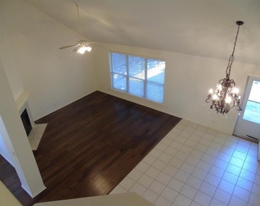 5320 Mabry Ct - Photo Thumbnail 10