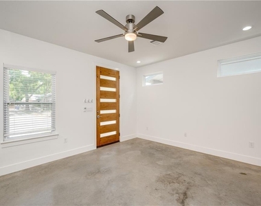 3715 Munson St - Photo Thumbnail 8