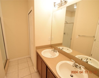 8319 King Blossom Court - Photo Thumbnail 27