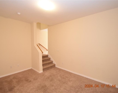 8319 King Blossom Court - Photo Thumbnail 3