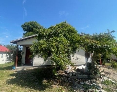 609 Hennessee Street - Photo Thumbnail 0