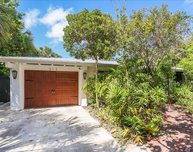 313 Tarpon Street - Photo Thumbnail 0