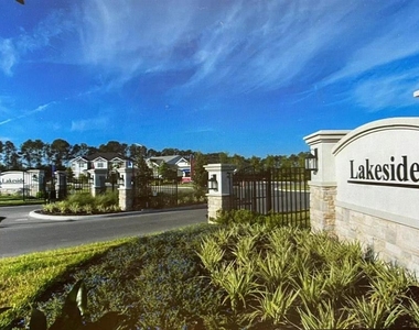1021 Lakeside Estates Drive - Photo Thumbnail 24
