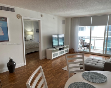 6917 Collins Ave - Photo Thumbnail 42