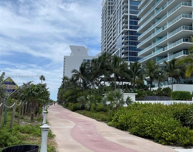 6917 Collins Ave - Photo Thumbnail 22