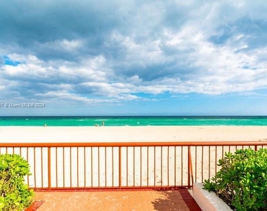 15645 Collins Ave - Photo Thumbnail 8