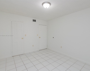 1744 Nw 55th Ave - Photo Thumbnail 9