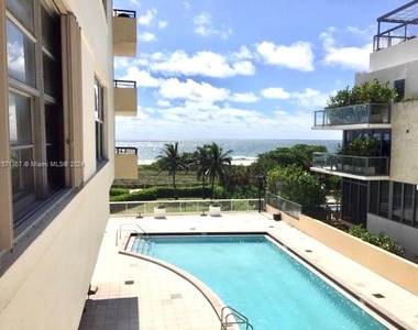 9511 Collins Ave - Photo Thumbnail 17